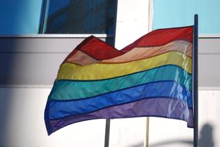 Przasnysz w Atlasie Nienawiści! Miasto strefą wolną od LGBT! Czy straci unijne środki?