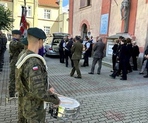 Ojciec i 2-letni synek spoczęli w jednej trumnie