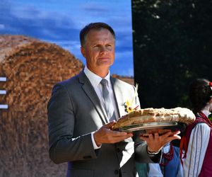 Tłumy na dożynkach w Olsztynku. Zobacz, jak wyglądało tegoroczne święto plonów
