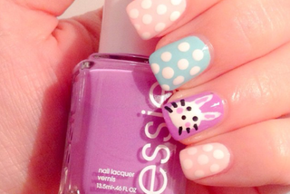 manicure na wielkanoc