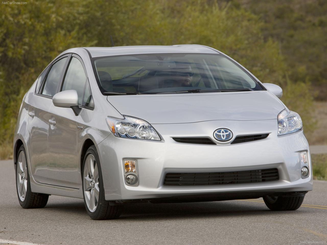 Toyota Prius IV OPINIE, test, dane techniczne, spalanie