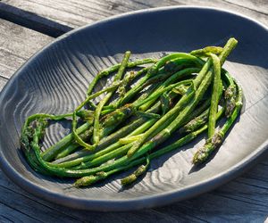 To warzywo kosztuje 1000 euro za kilo… a znajdziesz je za darmo w pobliżu domu!