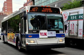 Awantura w autobusie na Brooklynie. Kierowca MTA opluł pasażerkę