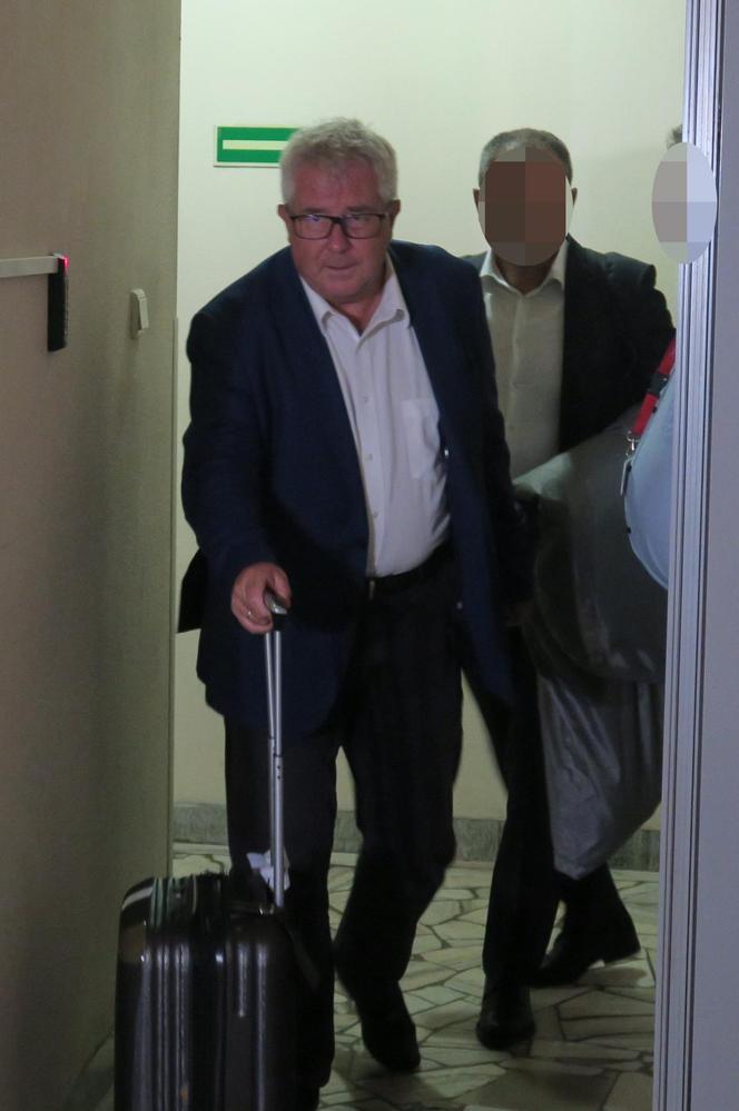 Ryszard Czarnecki i jego żona usłyszeli zarzuty 