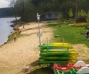 Uratował dwóch tonących chłopców. Służby udostępniły mrożące krew w żyłach nagranie