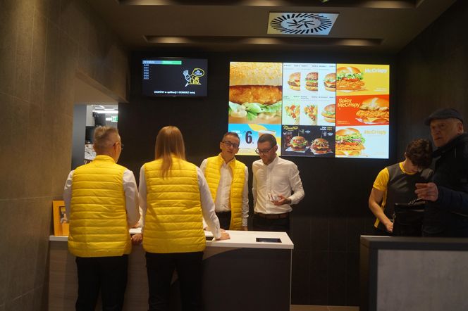 Nowy McDonald’s w Bydgoszczy otwarty! Byliści w środku 