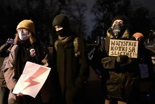 Nie dla piekła kobiet. Trwają protesty w Rzeszowie i Jaśle po opublikowaniu wyroku TK w sprawie aborcji 