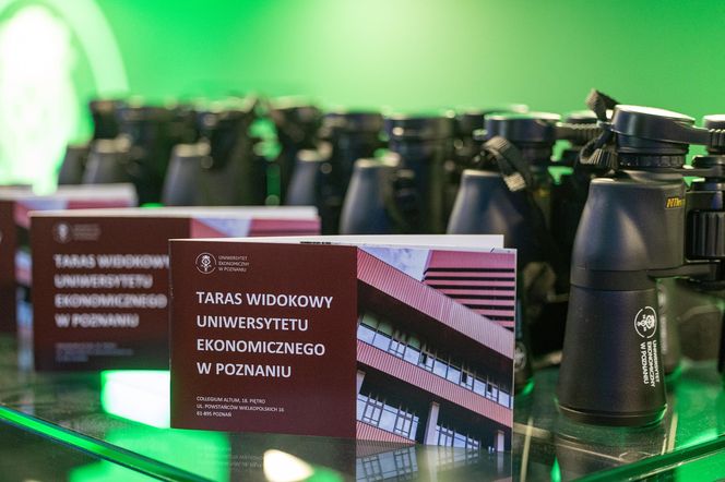 Po latach otwiera się taras widokowy w słynnym poznańskim wieżowcu