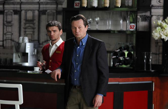 Hotel 52 sezon 7. Rysiek za Klanu rozstawia dzieci po kątach 