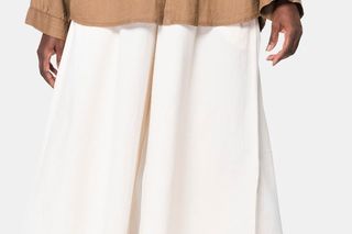 Spodnie culotte to must have tego lata. Jak je nosić w modnym stylu? 