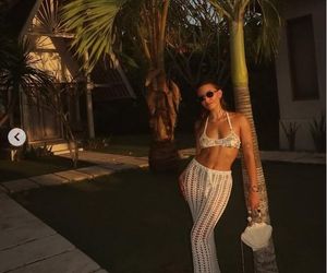 Julia Wieniawa i żona Marcina Prokopa szaleją na Bali. Spodziewaliście się takiej przyjaźni?