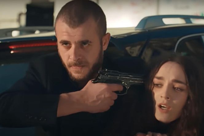 Kiedy Nana chce pomóc Yamanowi, zostanie porwana 