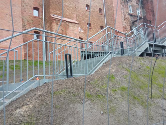 Schody do Muzeum Handlu WIślanego "Flis" w Grudziądzu