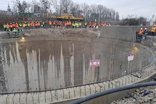 Faustyna skończyła przed terminem, Katarzyna nadal stoi 