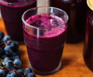 Sok z czarnych winogron na zimę – prosty przepis na zdrowie i moc witamin w butelce