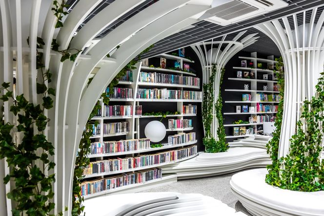 Metroteka – biblioteka na stacji metra M2 Kondratowicza w Warszawie