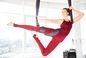 Air joga: na czym polega i dlaczego warto ćwiczyć jogę z chustą?
