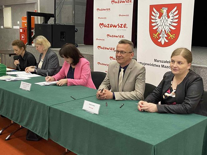Kilkadziesiąt nowych inwestycji w powiecie siedleckim z dofinansowaniem Mazowsza
