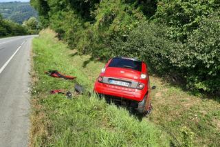 Tajemniczy incydent w Kurowie. Rozbity microcar znaleziony w przydrożnym rowie