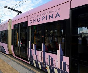 Chopinowski tramwaj i pociąg metra w Warszawie