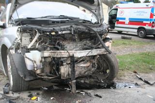 Poważny wypadek w Miasteczku Śląskim, cztery osoby ranne [ZDJĘCIA]