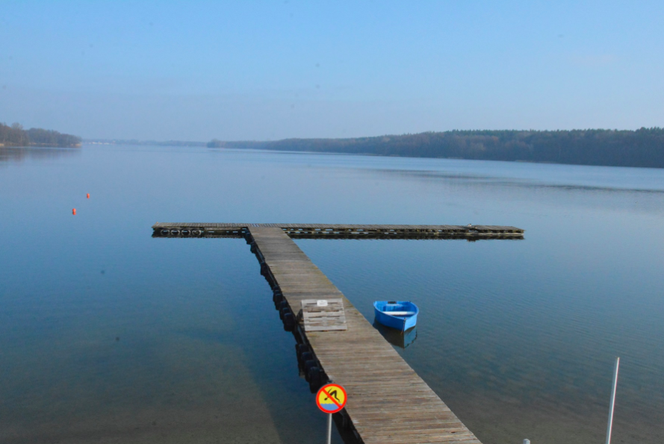 Jezioro Kierskie – wielkopolski hit na lato. Czysta woda i aktywny wypoczynek