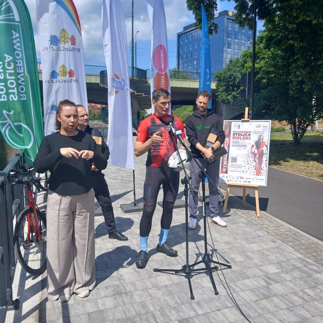 Start Rowerowej Stolicy Polski. Może paść rekord Guinnessa. Ultrakolarz chce pedałować przez 20 godzin dziennie! 