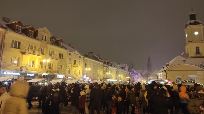 Białostocki Jarmark Świąteczny. Tłumy, klimat i... zaskakujące ceny