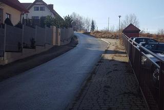 Spacerowa w Rzeszowie - wąską polną dróżką do dużych deweloperskich osiedli