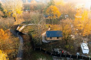 Odbudowa domków fińskich na Polu Mokotowskim