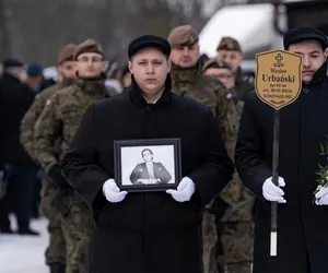 Pogrzeb Wiesława Urbańskiego. Jeden z najodważniejszych działaczy opozycji antykomunistycznej [ZDJĘCIA]
