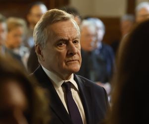 Pogrzeb Ewy Dałkowskiej. Pożegnali ją Macierewicz i Gliński 