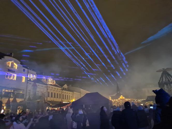 Rzeszów. Pokaz laserowy na Rynku [ZDJĘCIA]