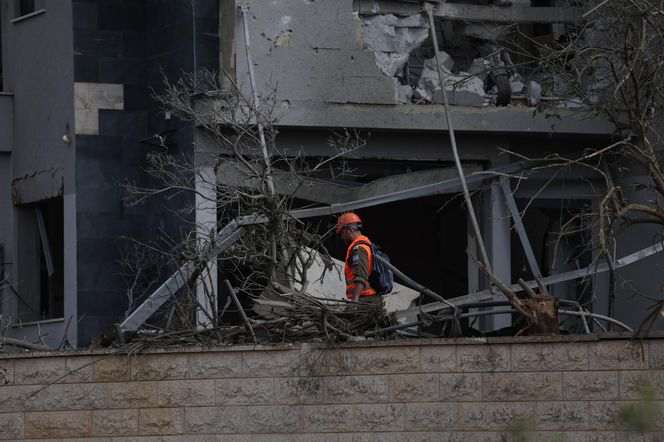 Iran wystrzelił rakiety w stronę osiedli w Izraelu. Trwa ewakuacja