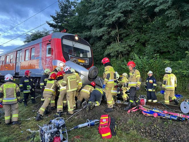 Wypadek na przejeździe kolejowym w Barcicach