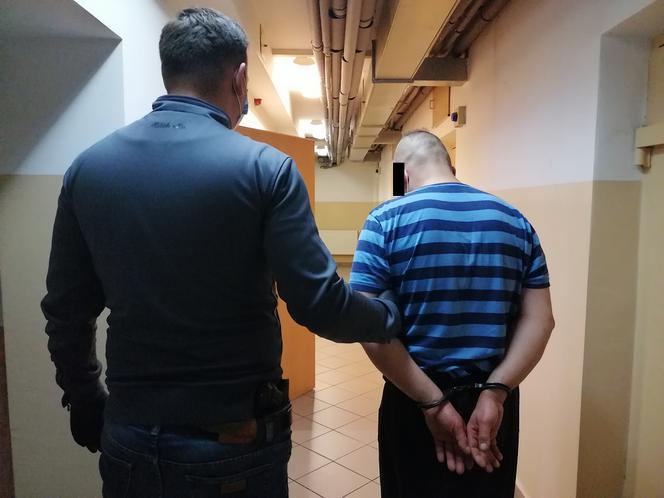 Kradł stal zbrojeniową. Wpadł podczas kontroli drogówki