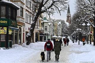 Zima 2021 w Sopocie. Kurort pod grubą warstwą śniegu 11.02.2021 r.
