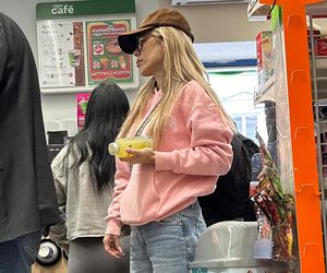 Doda w Żabce z torebką za 150 tyś zł 