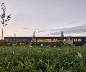 Siedziba i salon wystawowy firmy Janošík