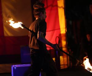 Fire Jam sprawił, że Park Ludowy w Lublinie zapłonął! Tak było podczas Europejskiej Konwencji Żonglerskiej