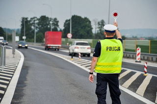 Dolny Śląsk: Policja masowo zatrzymuje samochody