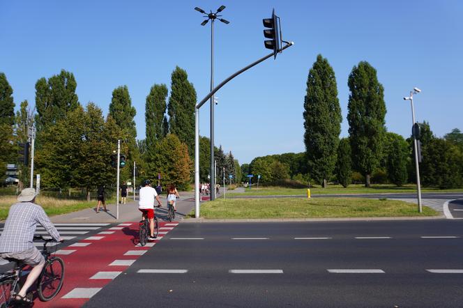 Wjazd na Pole Mokotowskie od strony Żwirki i Wigury