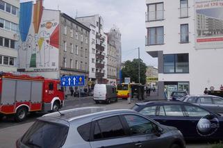 Wrocław: Bomba w autobusie! Pasażerowie powinni zostać najpierw ewakuowani?
