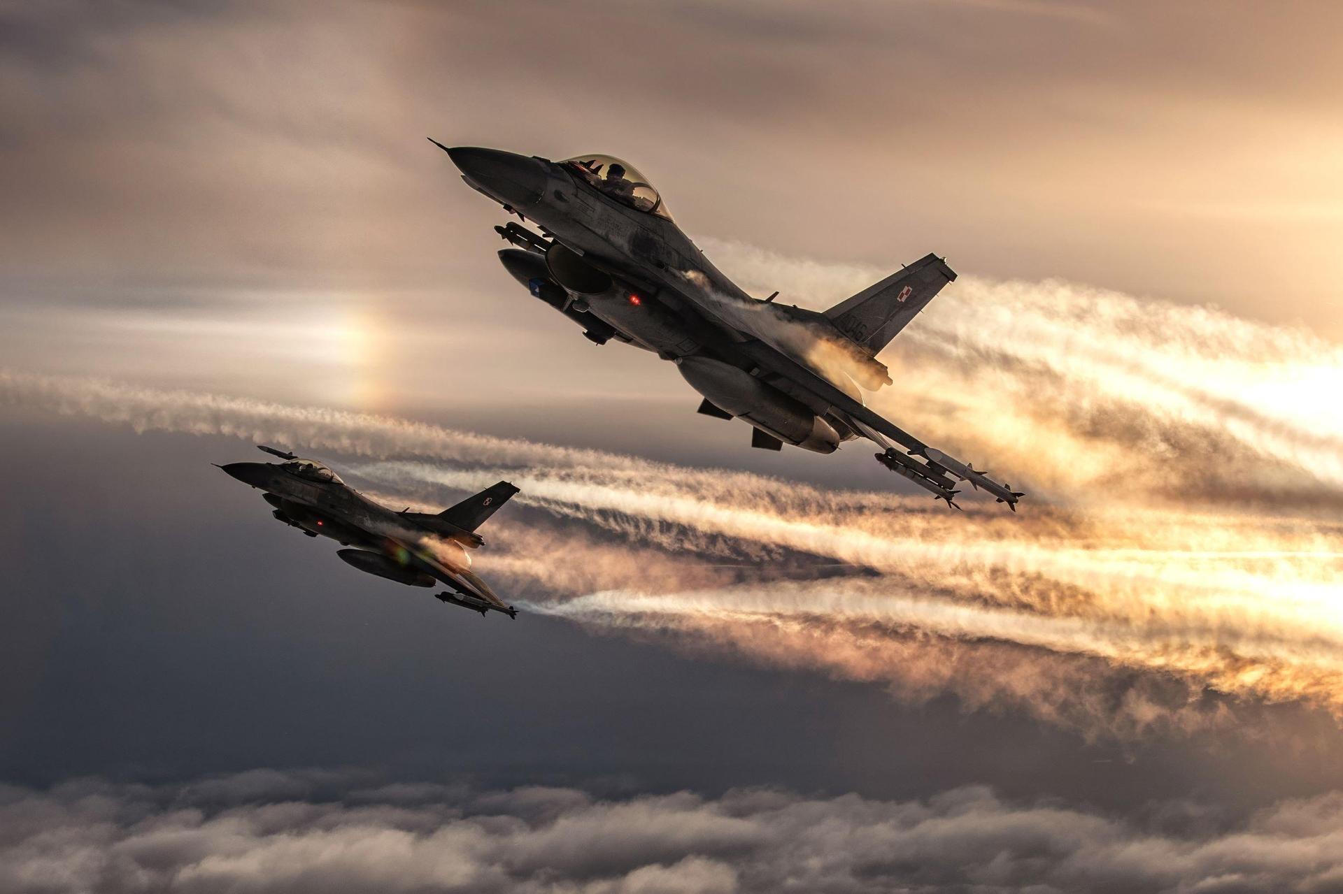 F-16 nad Estonią