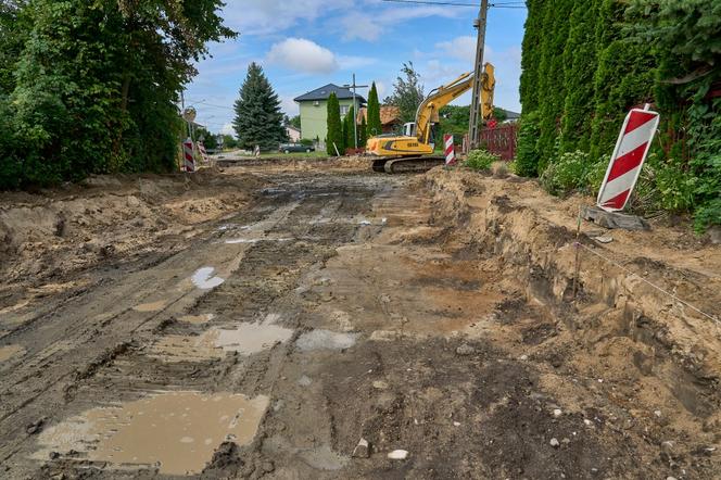 Przebudowa drogi spowodowała spore utrudnienia. Zamknięta dla ruchu jest ul. Tadeusza Kościuszki w Przesmykach