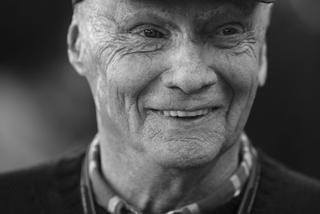 Niki Lauda nie żyje. Austriacki kierowca wyścigowy miał 70 lat