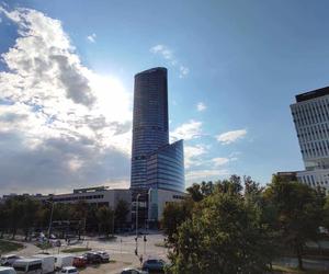 Nowy taras widokowy na 49. piętrze Sky Tower we Wrocławiu. Będą też multimedialne windy i kawiarnia