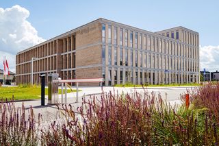 Nowy budynek Sądu Rejonowego w Sosnowcu oddano cztery miesiące przed terminem. Sędziowie już się przeprowadzili