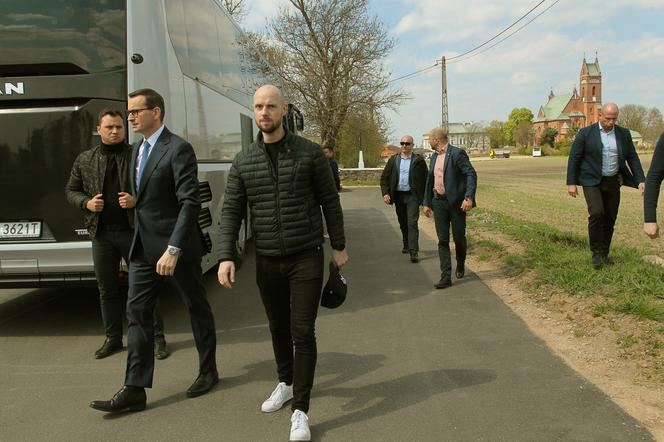 Morawiecki: Dzieci piszą: Tato kiedy będziesz? Tęsknimy