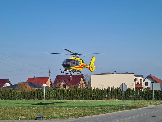 Żerków: Zderzenie samochodu z motocyklem! Kierująca ZIGNOROWAŁA znaki! Lądował helikopter LPR 